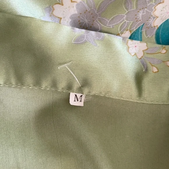 NWOT Kimono maxi length satin green pink floral peacock design robe - Picture 7 of 11